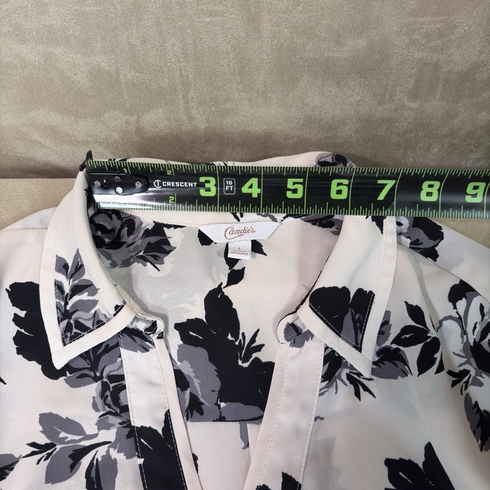 Candie's Women's L Chiffon Floral Button-Up Blouse White Black Gray Long Sleeve - Picture 3 of 13